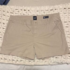 GAP Women's Tan Shorts